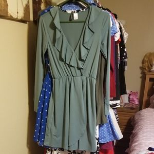 EUC H&M Divided Ruffle Wrap Front Green Dress